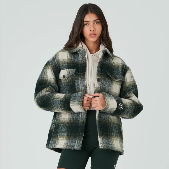 Kith Women Fawn II Shacket in Stadium NWOT - Picture 2 of 8